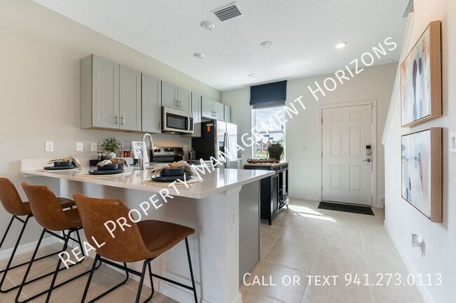 Foto del edificio - 16610 San Nicola Pl