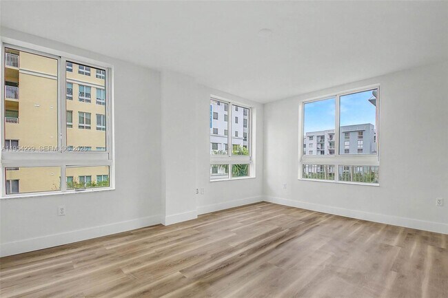 Foto del edificio - 7355 SW 89th St