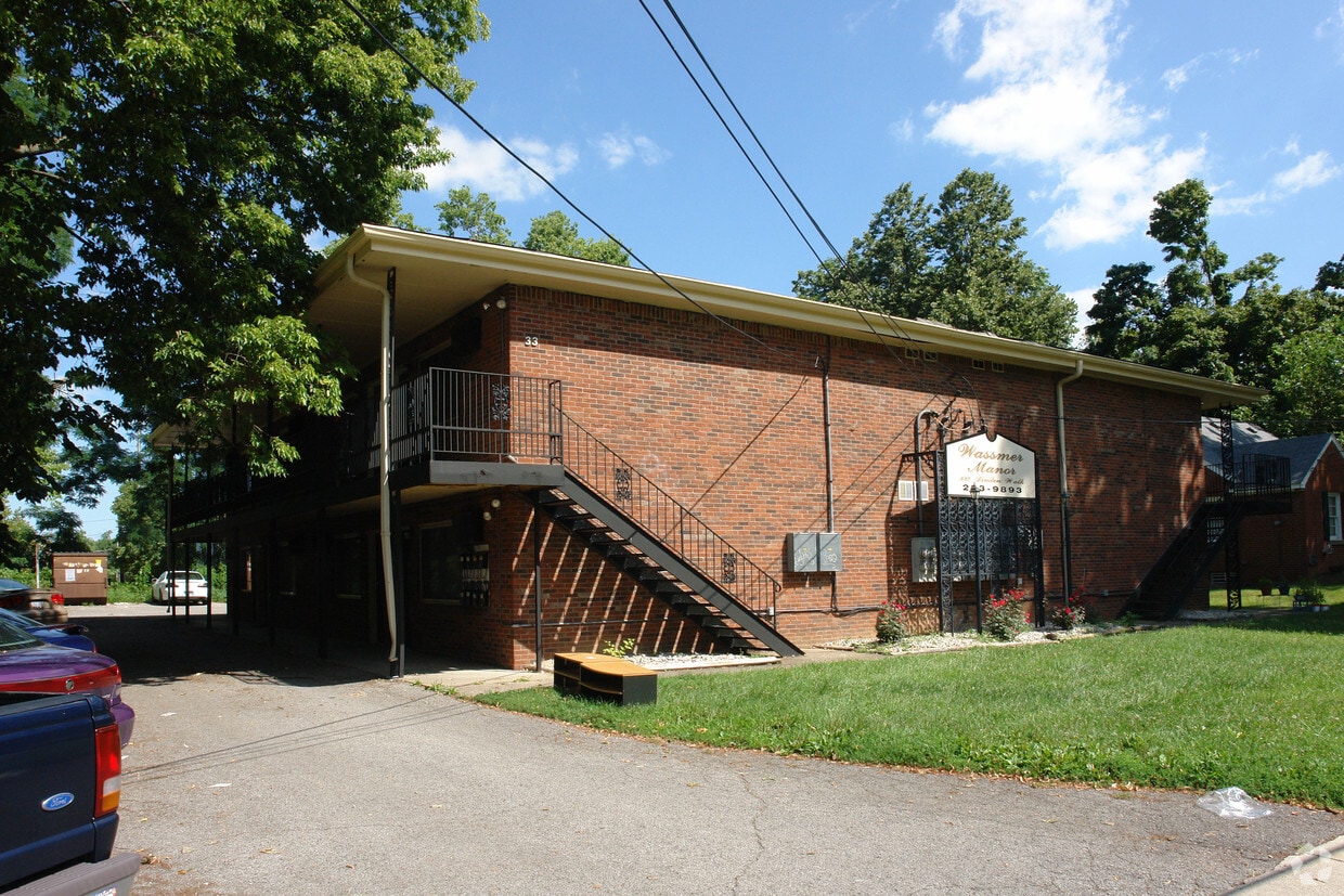 Building Photo - Wassmer Manor