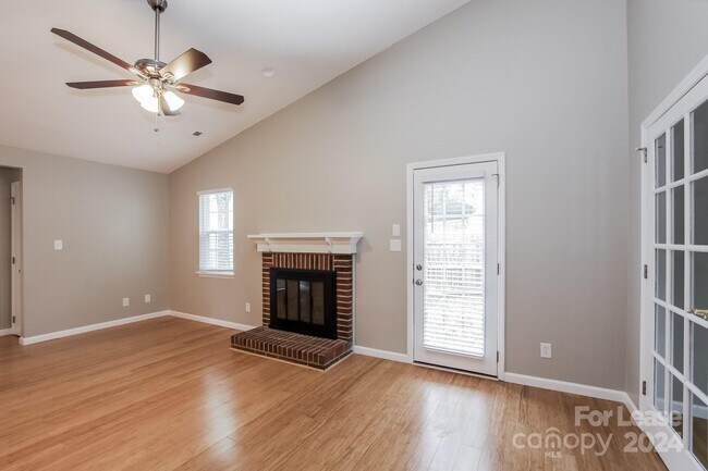 Building Photo - 12108 Sawtry Ct