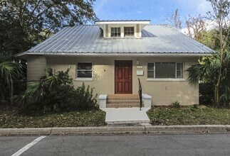 Building Photo - 402 NW 3rd Ave
