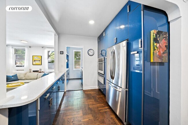 Foto del edificio - 49 W 96th St