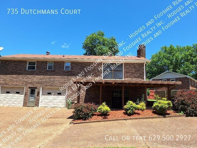 Foto del edificio - 735 Dutchmans Ct