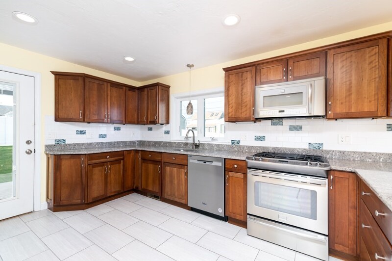 101 Ave, Quincy, MA 02169 House Rental in Quincy, MA