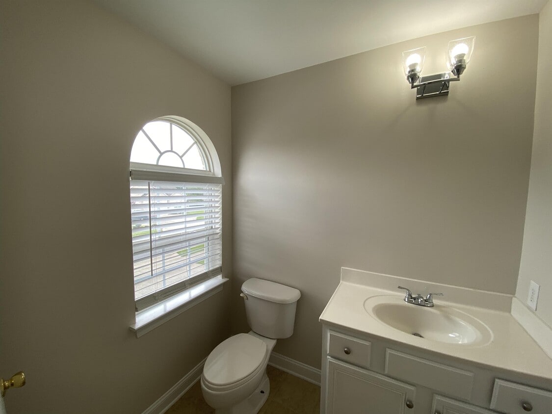Photo - 2055 Cambria Dr (Greenville, NC)