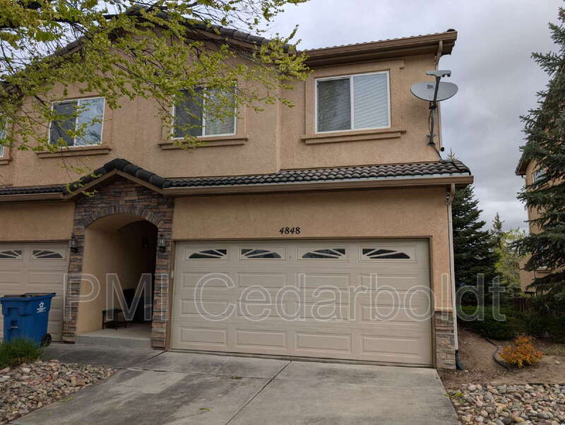 Primary Photo - 4848 Iron Horse Villas Point