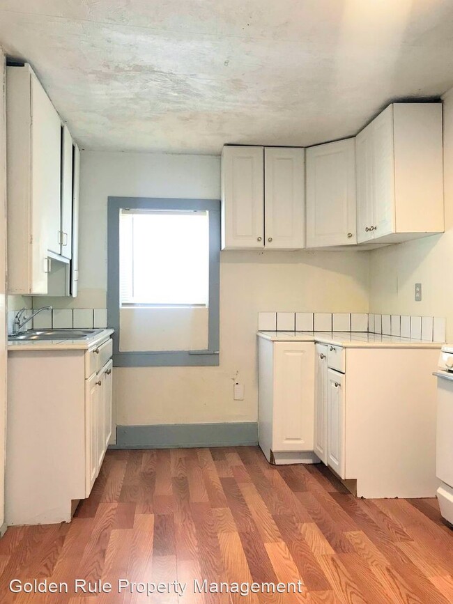 Foto del edificio - 1 br, 1 bath House - 1112 E 4th Ave