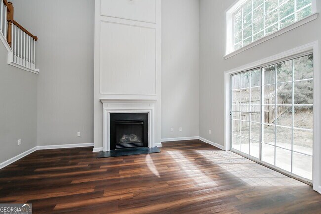 Building Photo - 137 Highland Falls Dr