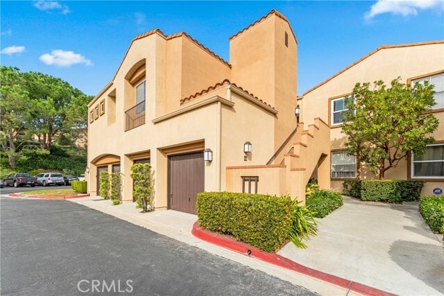 Building Photo - 68 Verdin Ln