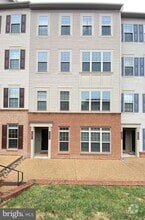 Building Photo - 14823 Chrysler Ct