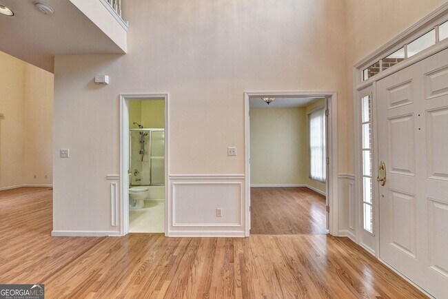 Building Photo - 3615 Ansley Park Dr