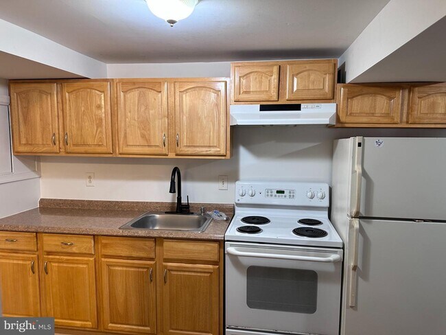 Building Photo - 12802 Atherton Dr