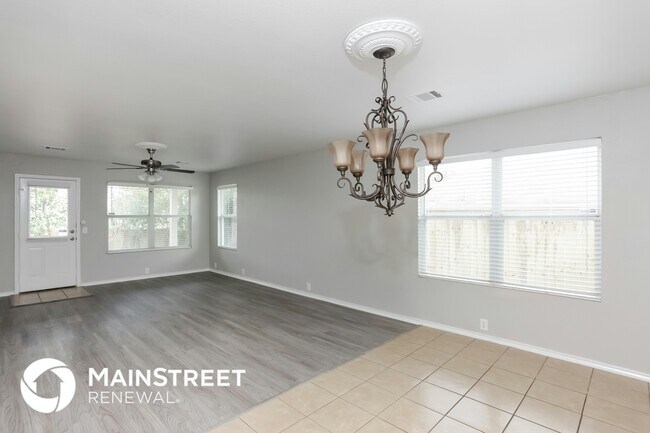 Foto del edificio - 6117 Portchester