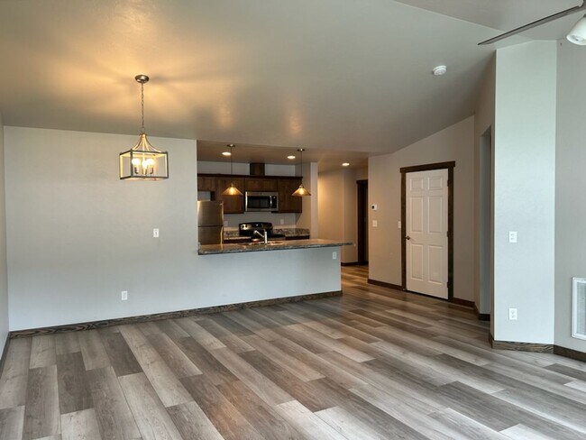 Building Photo - 1455 Destiny Ln