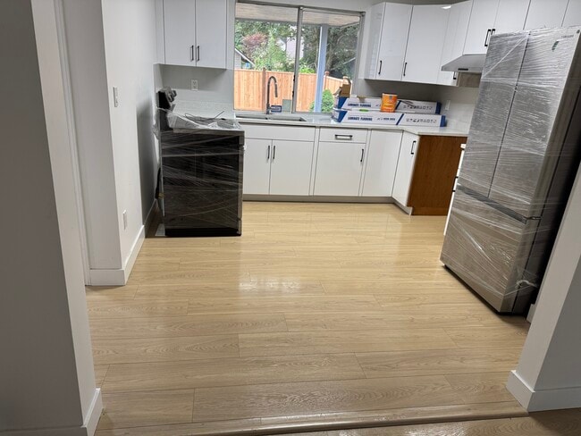 Building Photo - 12712 115B Av