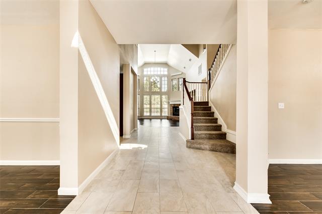 Building Photo - 8116 Yellowstone Dr