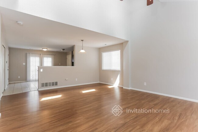 Foto del edificio - 11651 Oakland Dr