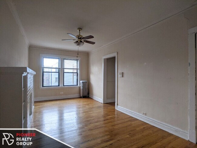 Foto del edificio - 4846 N Rockwell St