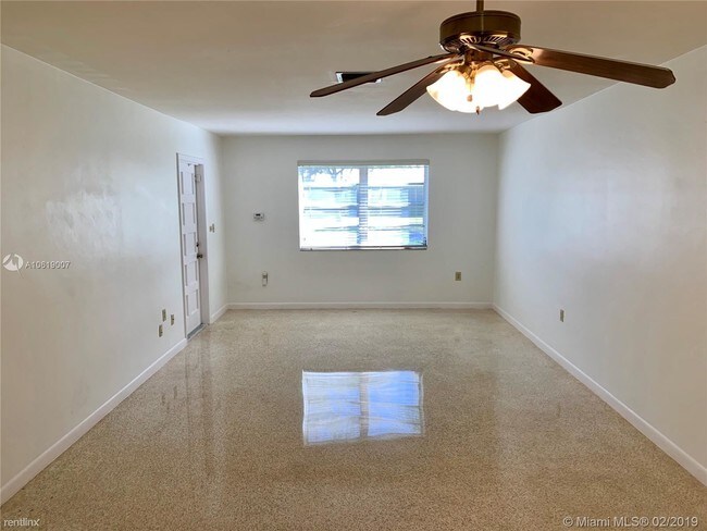Foto del edificio - 10820 SW 78th Ave