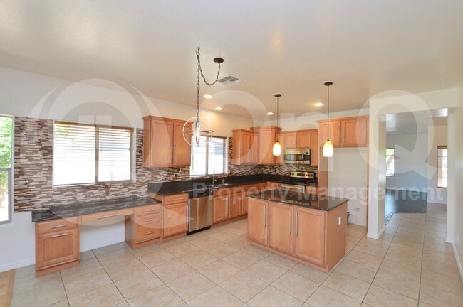 Foto del edificio - 5206 W Redbird Rd
