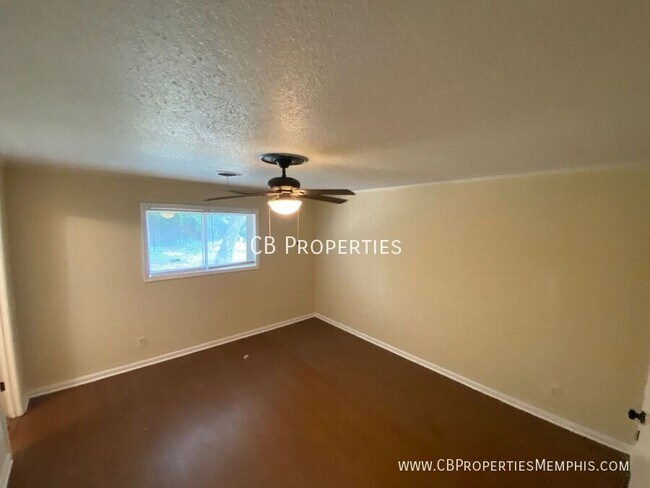 Foto del edificio - 6233 Cranbury Park Dr