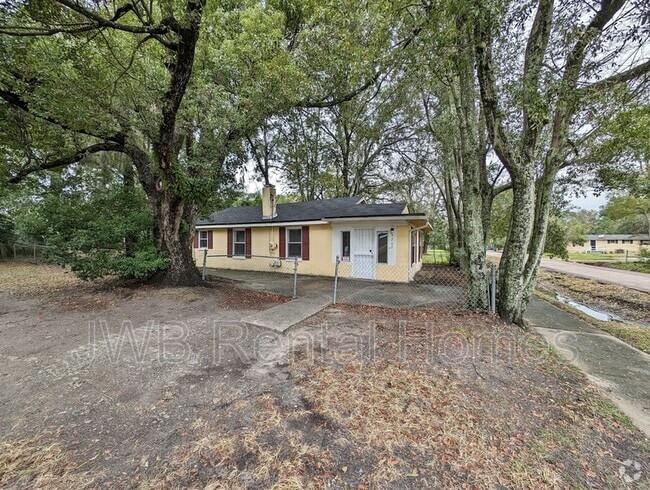 Building Photo - 9202 2nd Ave