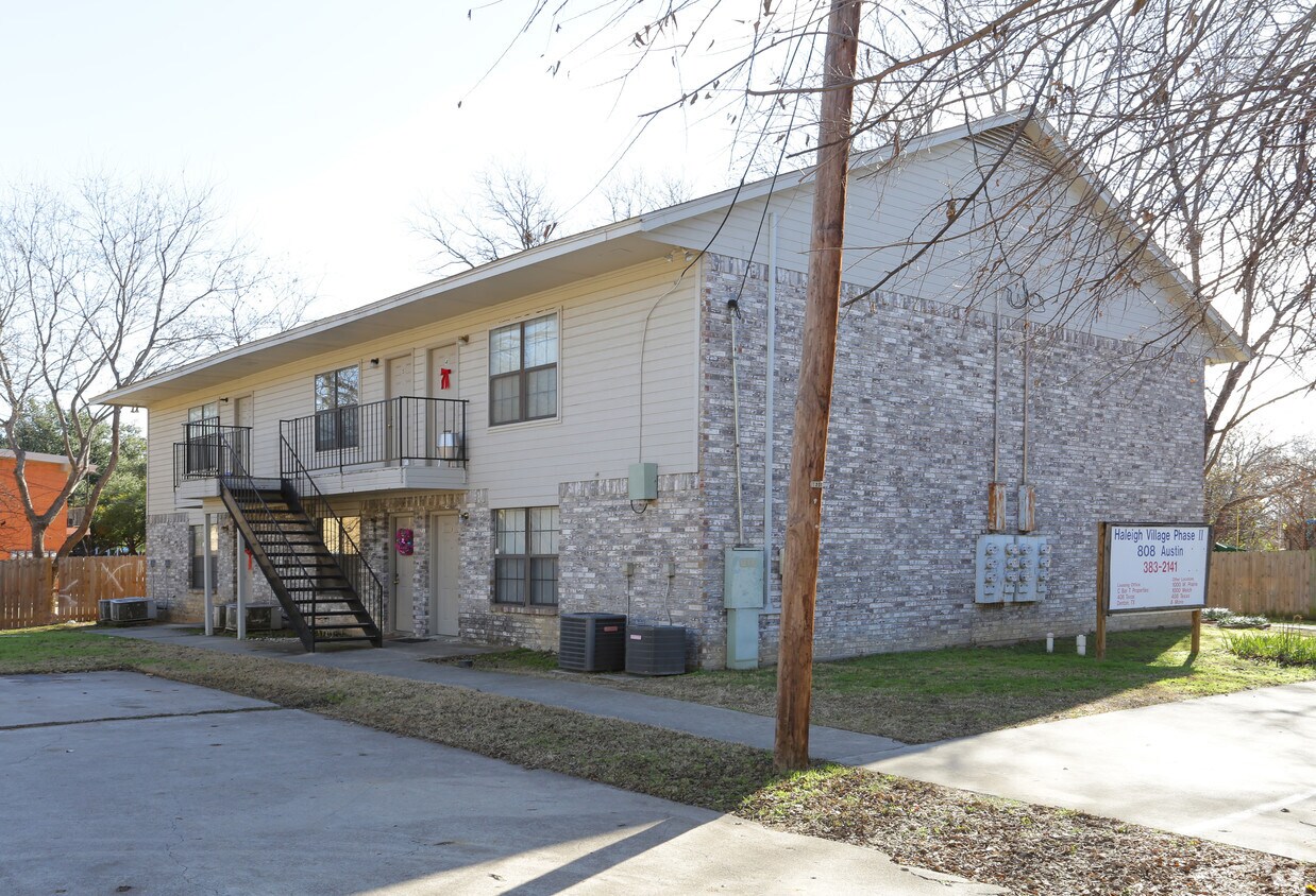 Building Photo - Haleigh Village I & II