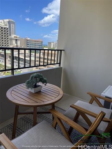 Building Photo - 2240 Kuhio Ave.