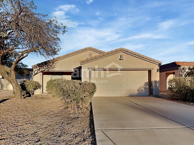 Building Photo - 2605 S Devonna Ln