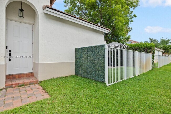 Foto del edificio - 18755 SW 27th Ct