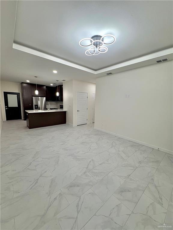 Foto del edificio - 503 Sparrow Rd
