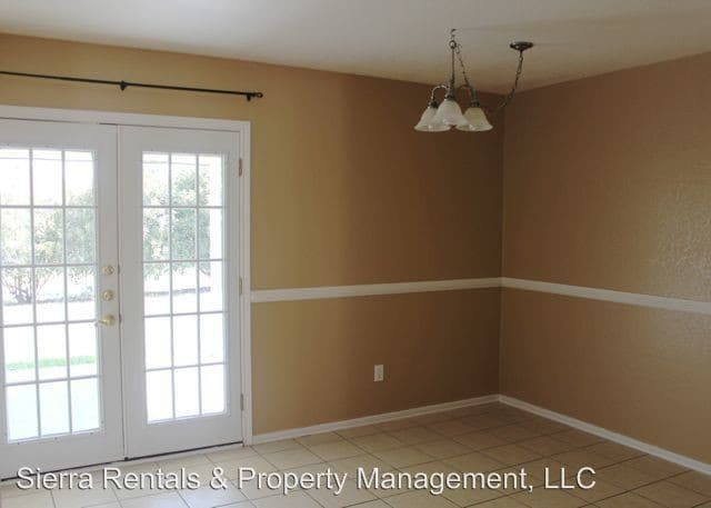 Building Photo - 2511 Bigleaf Dr