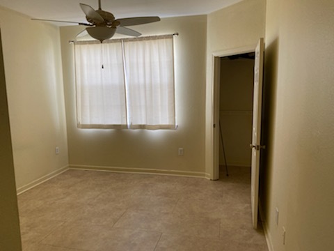 Building Photo - 415 S Villa San Marco Dr