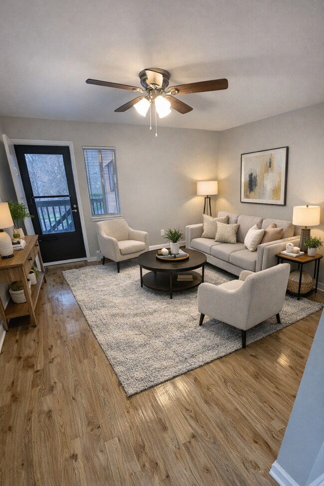 Building Photo - 10682 E Holly Rd