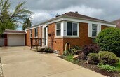 Foto principal - 5542 N Odell Ave