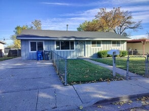 Building Photo - 755 S 13th E St Building Photo - 755 S 13th E St