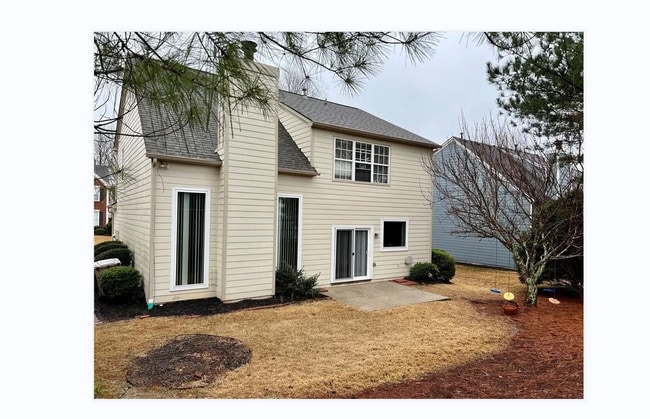 Building Photo - 4030 Ridgefair Dr