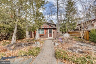 Building Photo - 163 Chippewa Trail
