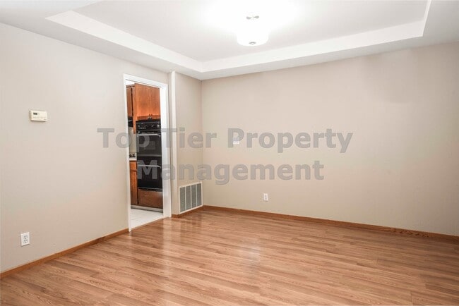 Building Photo - 117 Northcreek Cir