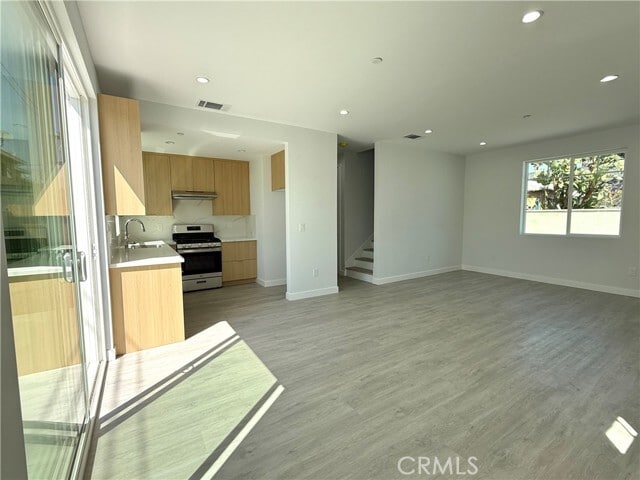 Foto del edificio - 14527 Clark St