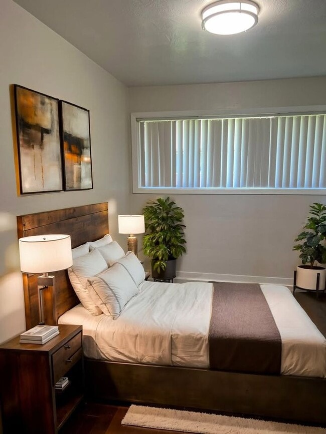 Foto del edificio - Cozy 1 Bed/1 Bath Apartment in Quiet Compl...