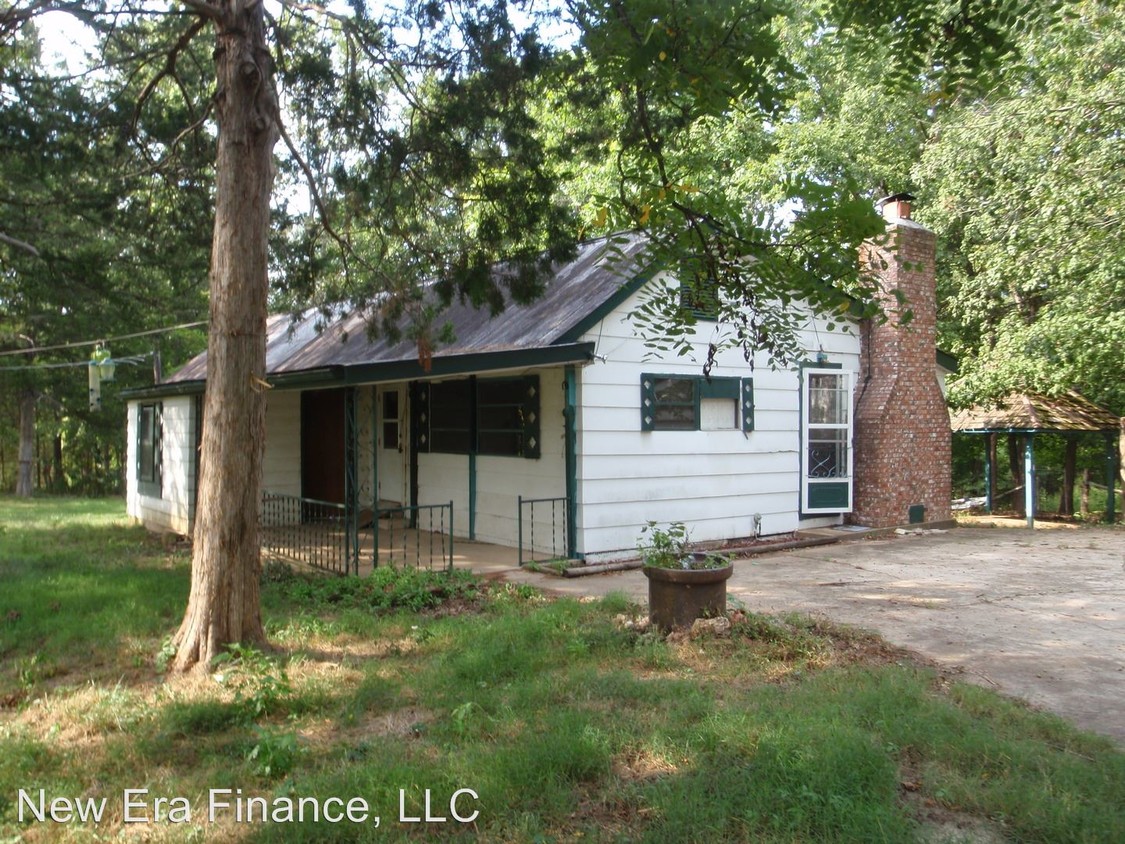 Primary Photo - 8170 Berry Rd
