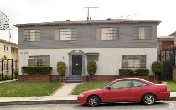 Primary Photo - 4122 Somerset Dr