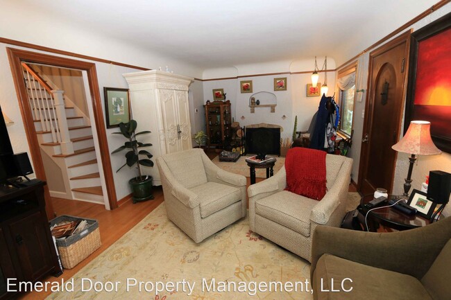 Building Photo - 3 br, 2 bath House - 7549 12th Ave NW
