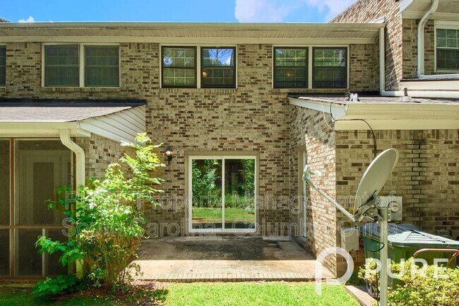 Building Photo - 340 Rutledge Pl