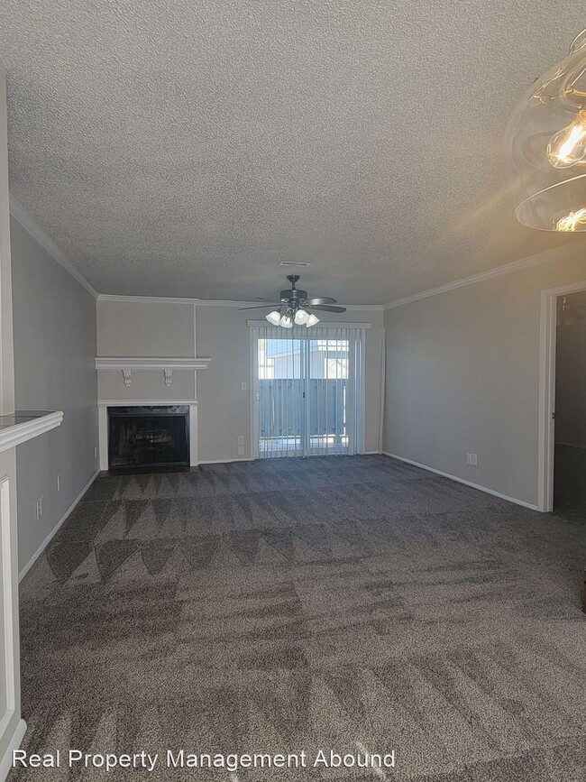 Building Photo - 2 br, 2 bath House - 6724 S Lewis # 1304