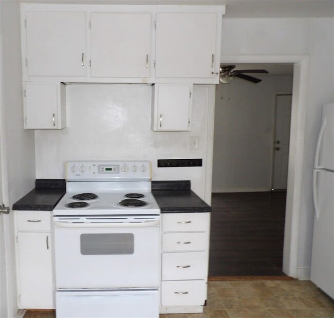 Foto del edificio - 2220 NW Pollard Ave