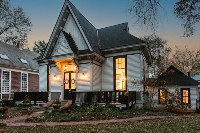 Building Photo - 475 Meigs St