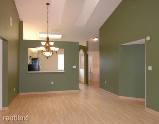 Foto del edificio - 3 br, 2 bath House - 120 NW 98th Ter