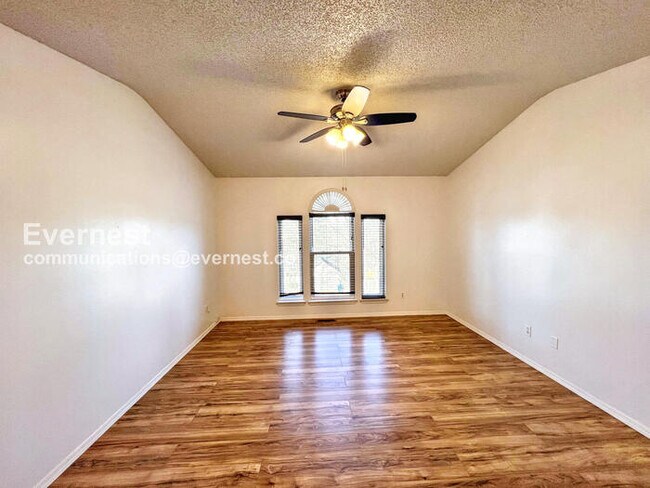 Building Photo - 1709 Gamble Rd